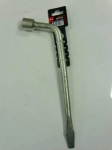 Баллонный ключ 19 мм с длинной ручкой кованый 375 мм СЕРВИС КЛЮЧ 77772